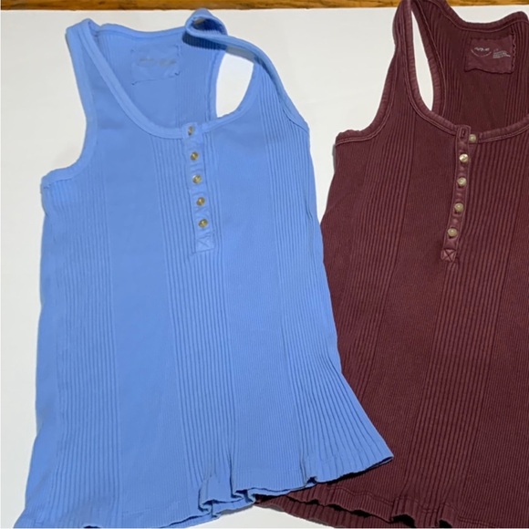 Aerie Blue and Burgundy Ribbed Racerback Tank Tops sz L (lot of 2) - Picture 5 of 6